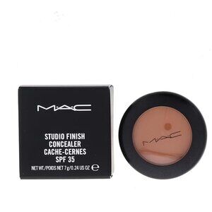 Mac Cosmetics Studio Finish Corrector SPF35 7g/0.24oz NW40